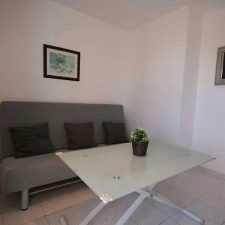 Estudio Naciones Apartment