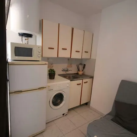 Estudio Naciones Apartment